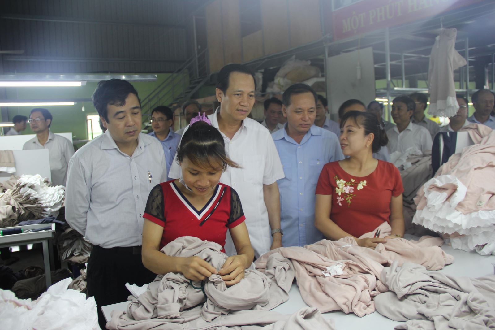 Bộ trưởng Đào Ngọc Dung: “Bạo lực học đường và xâm hại trẻ em phải được xử lý bằng các biện pháp mạnh nhất có thể”