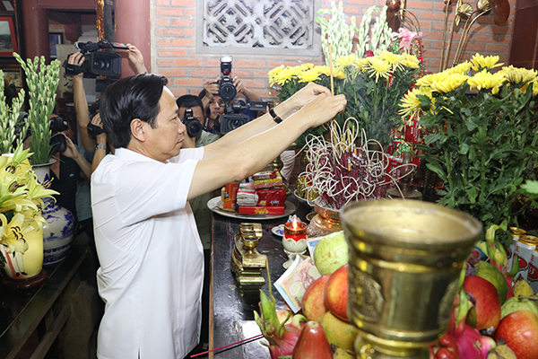 Cổng TTĐT Bộ Lao động- Thương binh và Xã hội Cổng TTĐT Bộ Lao động- Thương binh và Xã hội