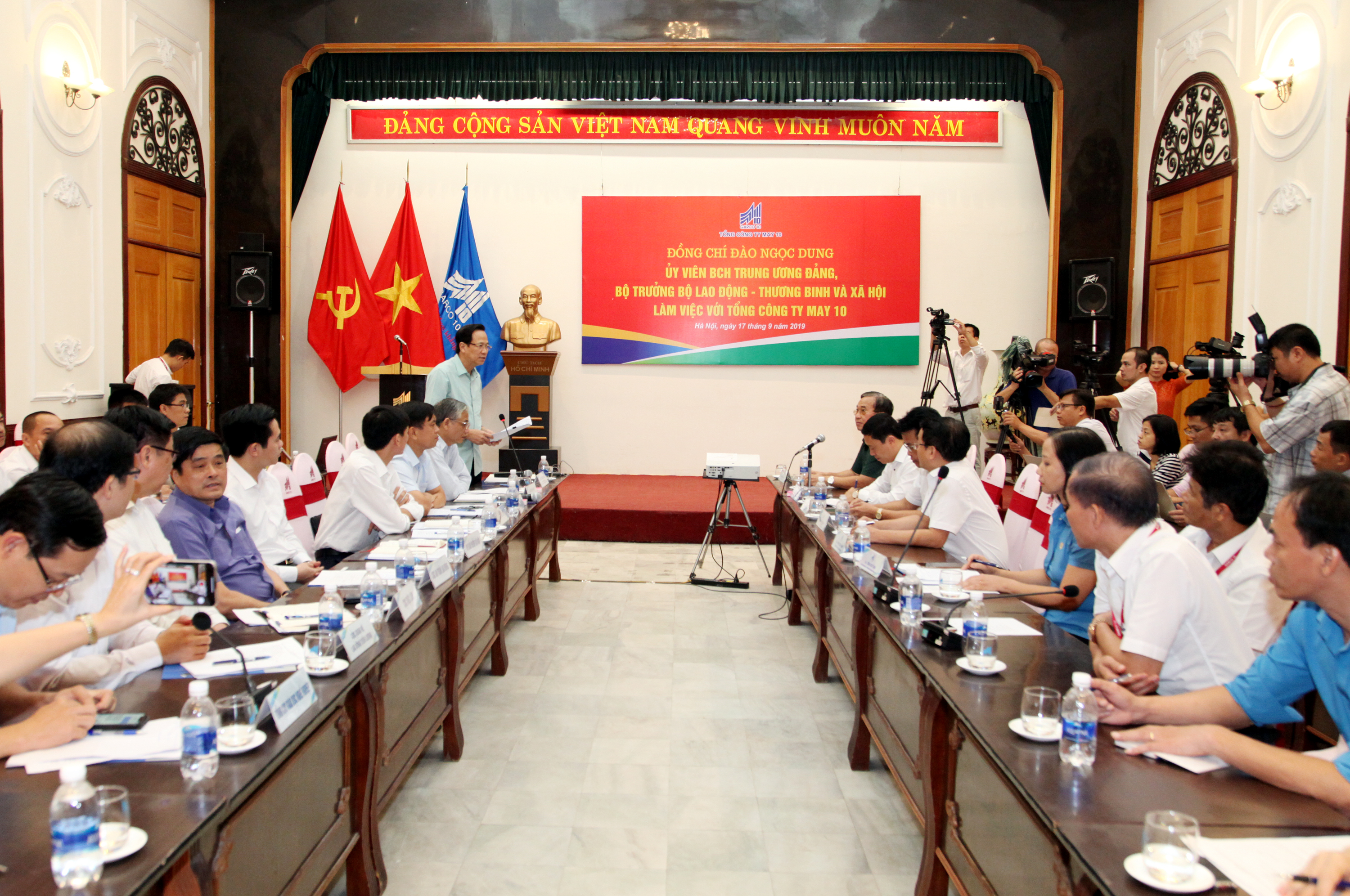 Cổng TTĐT Bộ Lao động- Thương binh và Xã hội IMG-MD-7389.JPG
