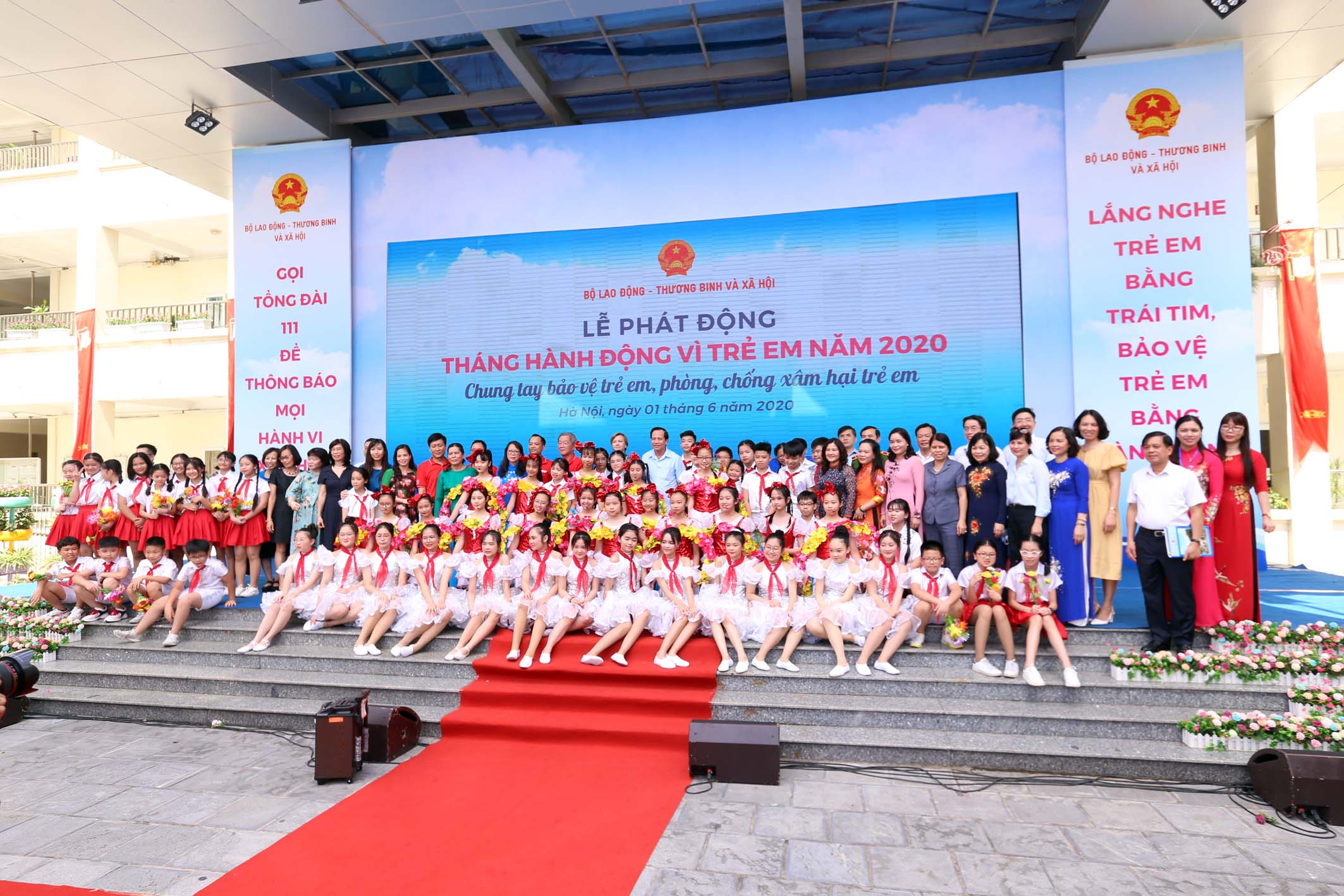 Cổng TTĐT Bộ Lao động- Thương binh và Xã hội Anh-10a---7957.jpg