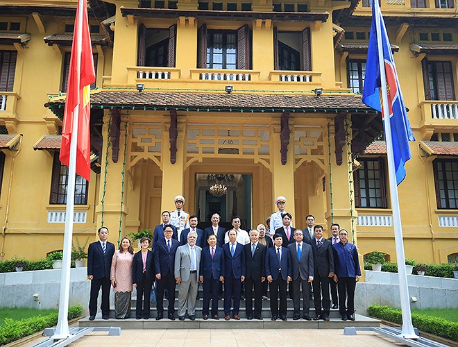 Lễ thượng cờ kỷ niệm 52 năm thành lập ASEAN  - Ảnh 5