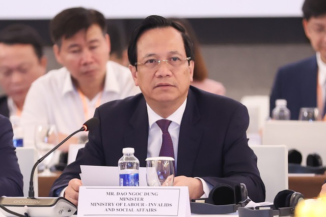 Bộ trưởng Đào Ngọc Dung: Tập trung đào tạo nhân lực trong các lĩnh vực chuyển đổi số, chuyển đổi xanh