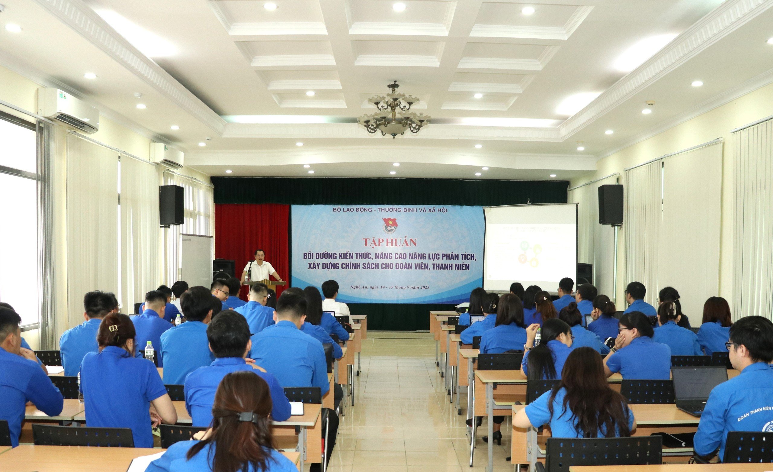 Tập huấn, bồi dưỡng kiến thức, nâng cao năng lực phân tích, xây dựng chính sách cho đoàn viên, thanh niên Bộ LĐTBXH