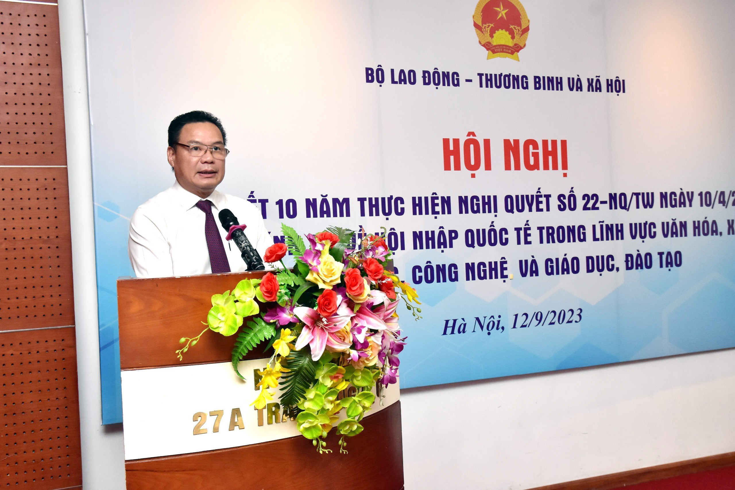 Mười năm triển khai Nghị quyết số 22-NQ/TW về hội nhập quốc tế trong lĩnh vực văn hóa, xã hội, khoa học, công nghệ và giáo dục đào tạo