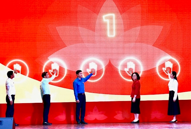 Nâng cao hiểu biết, nhận thức về chủ nghĩa Mác - Lênin, tư tưởng Hồ Chí Minh cho sinh viên