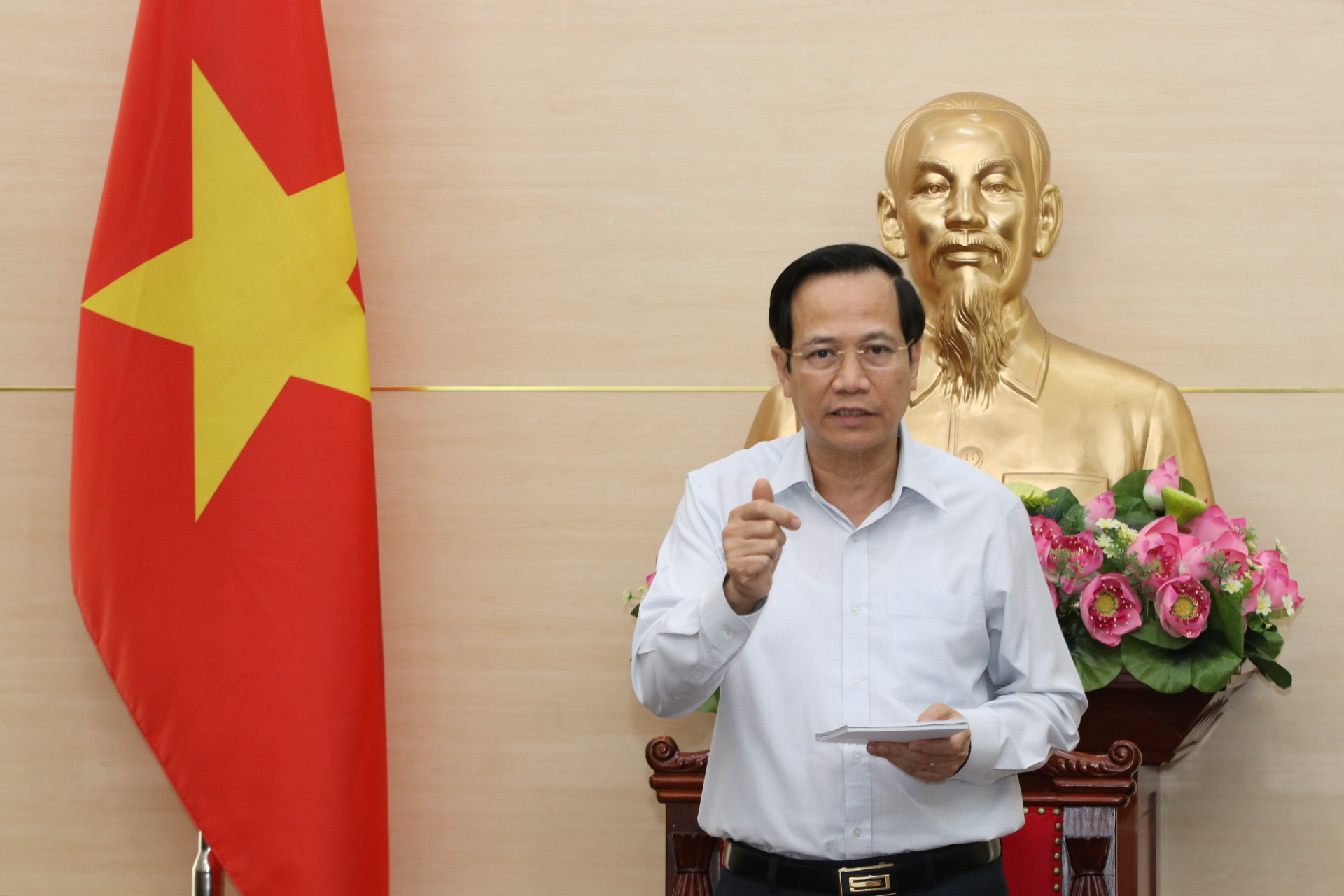 Cổng TTĐT Bộ Lao động- Thương binh và Xã hội IMG-7812.jpg