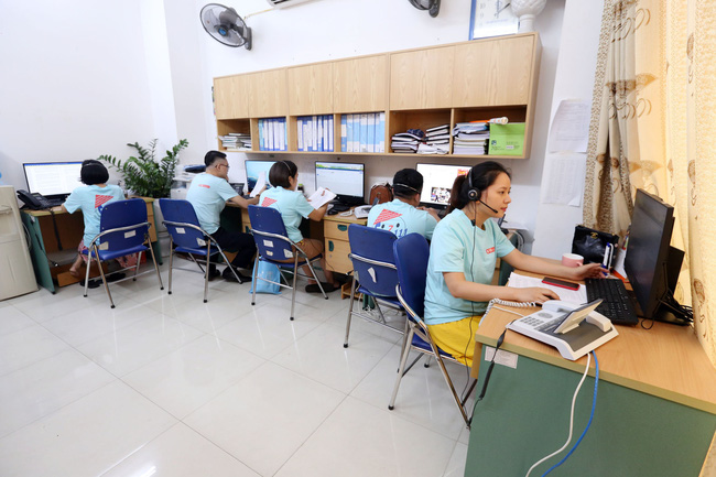 Tổng đài 111 giải đáp 9.238 thông tin thực hiện các chính sách hỗ trợ người dân gặp khó khăn do đại dịch Covid-19 - Ảnh 7. Tổng đài 111 giải đáp 9.238 thông tin thực hiện các chính sách hỗ trợ người dân gặp khó khăn do đại dịch Covid-19 - Ảnh 7.