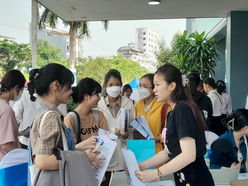Gần 4.000 vị trí việc làm chờ người lao động tại Ngày hội việc làm Đà Nẵng