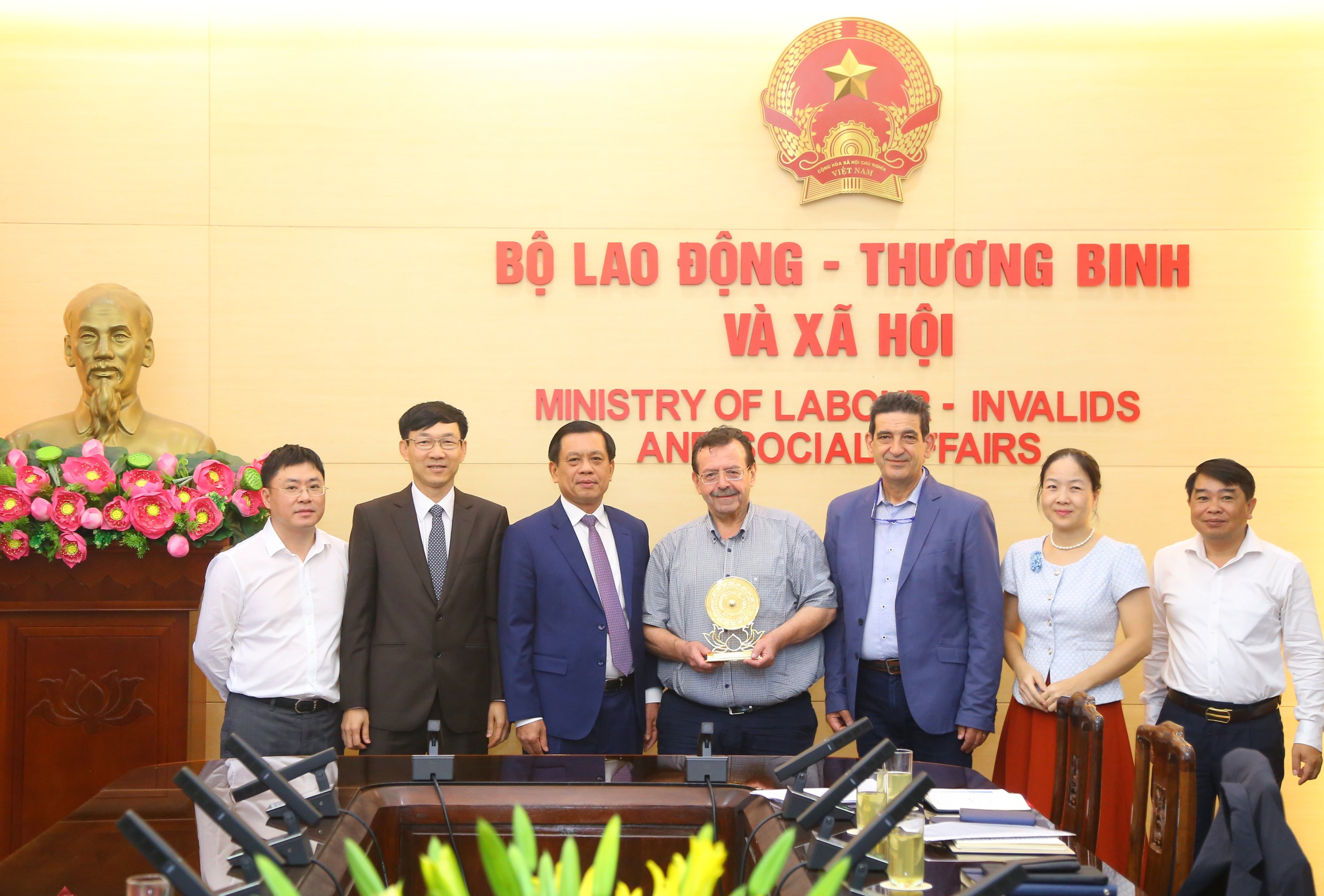 Cơ hội cho lao động Việt Nam đi làm việc tại Hy Lạp