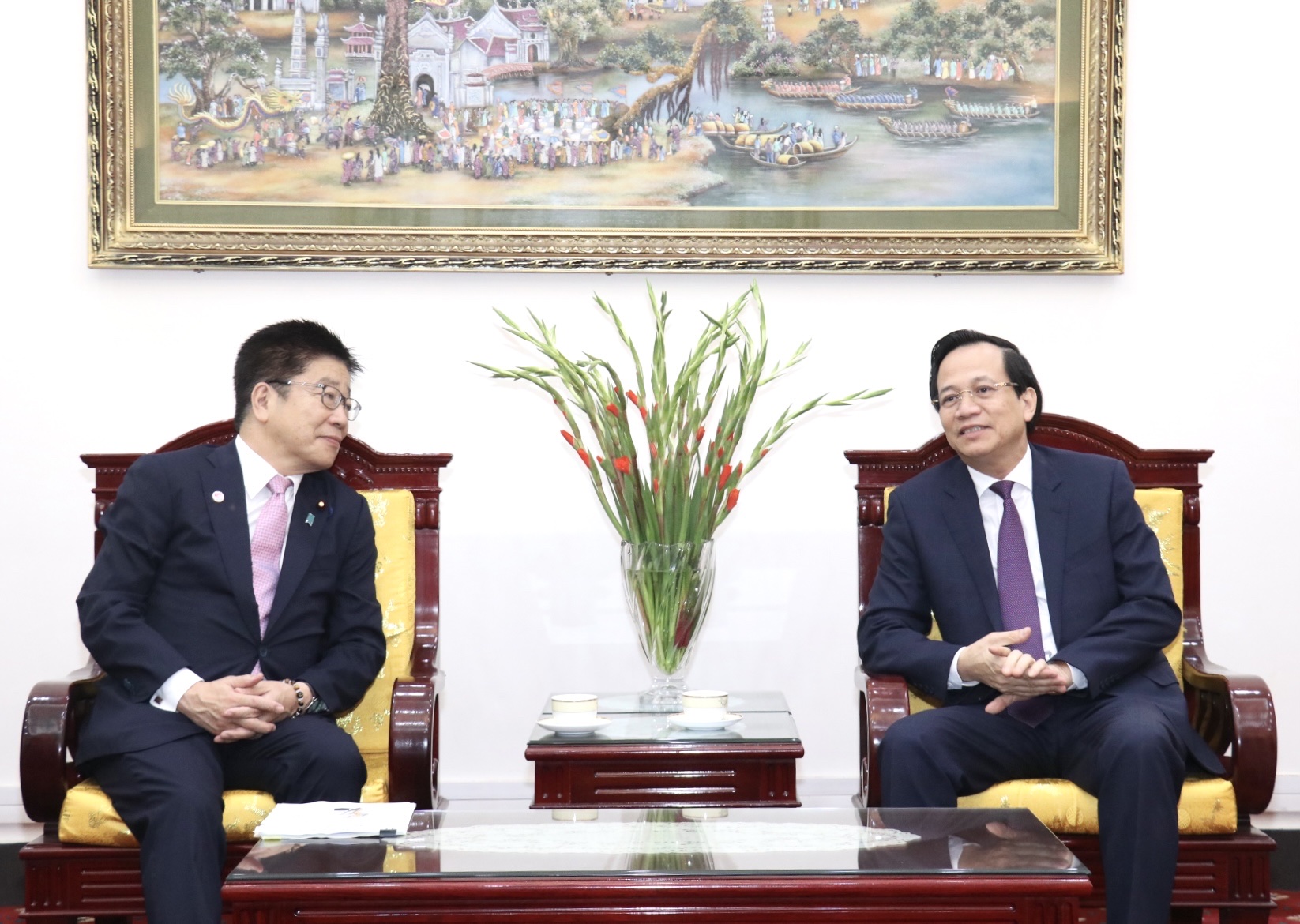 Cổng TTĐT Bộ Lao động- Thương binh và Xã hội 0735e3a1644abb14e25b.jpg