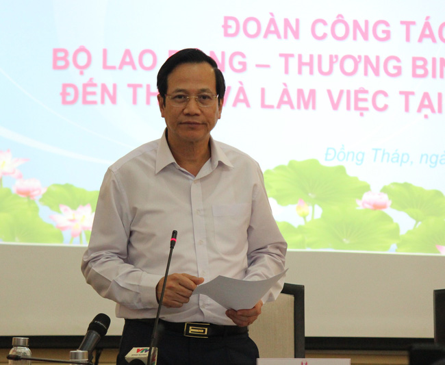 Cổng TTĐT Bộ Lao động- Thương binh và Xã hội img8887-1582180330730349037087.jpg